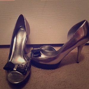Ladies heels